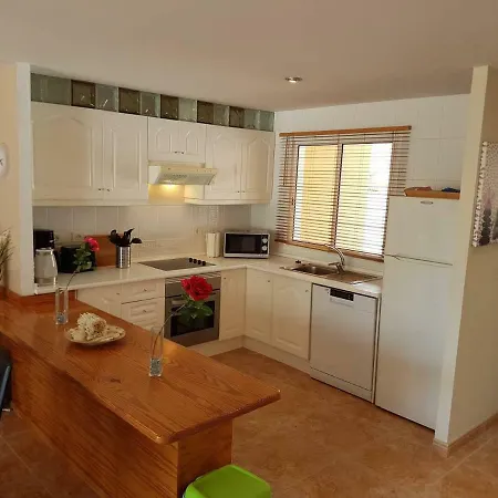 Roque Del Conde With Fantastic Sea View, Terrace, Pool, Wifi, Sat-tv, Garage