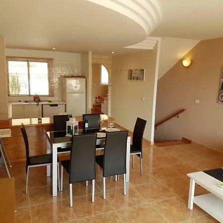 Roque Del Conde With Fantastic Sea View, Terrace, Pool, Wifi, Sat-tv, Garage 펜션 아데제