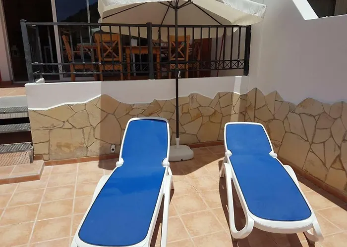 Будинок відпочинку Roque Del Conde With Fantastic Sea View, Terrace, Pool, Wifi, Sat-tv, Garage Адехе