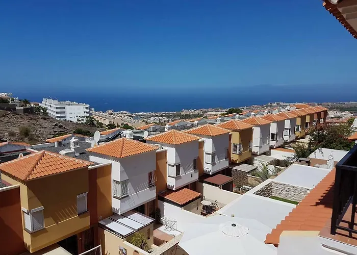 Будинок відпочинку Roque Del Conde With Fantastic Sea View, Terrace, Pool, Wifi, Sat-tv, Garage *