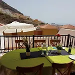 Roque Del Conde With Fantastic Sea View, Terrace, Pool, Wifi, Sat-tv, Garage Feriehus