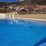 Hébergement de vacances Roque Del Conde With Fantastic Sea View, Terrace, Pool, Wifi, Sat-tv, Garage Costa Adeje (Tenerife)